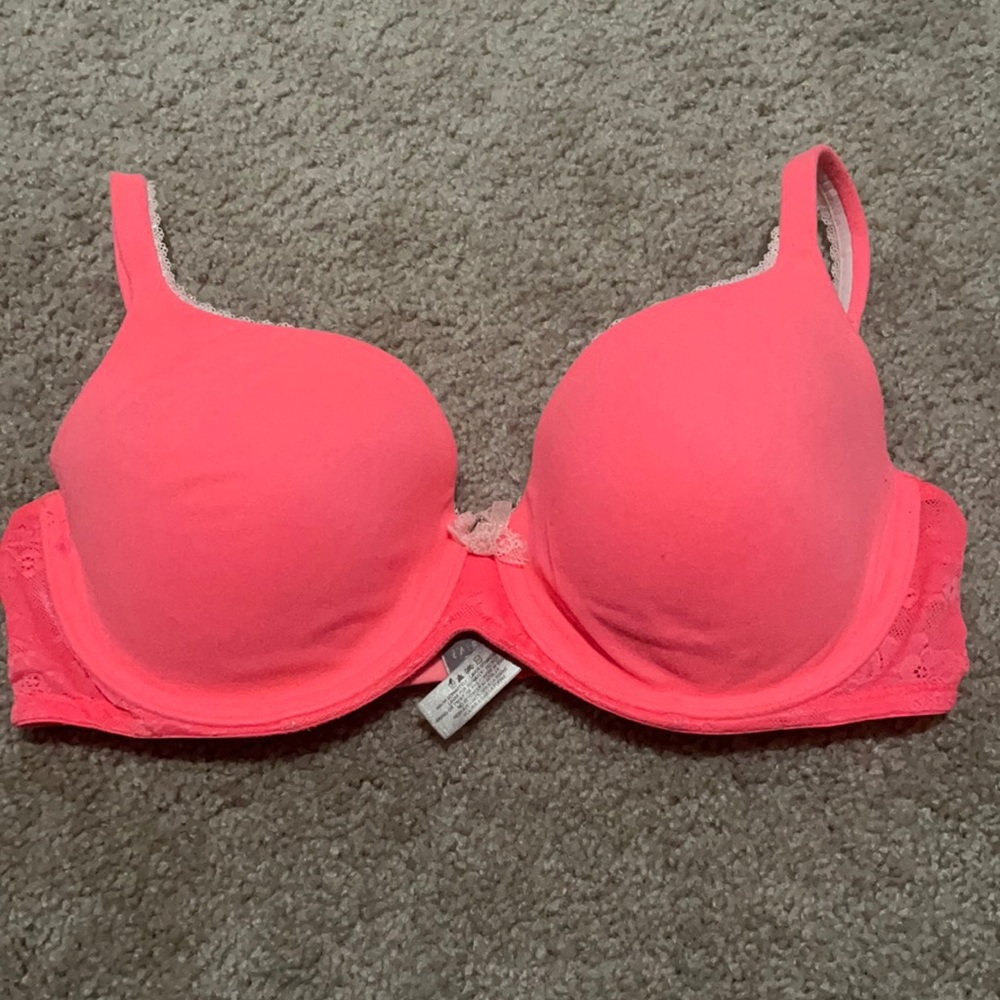 Victoria’s Secret body by Victoria Demi 36D